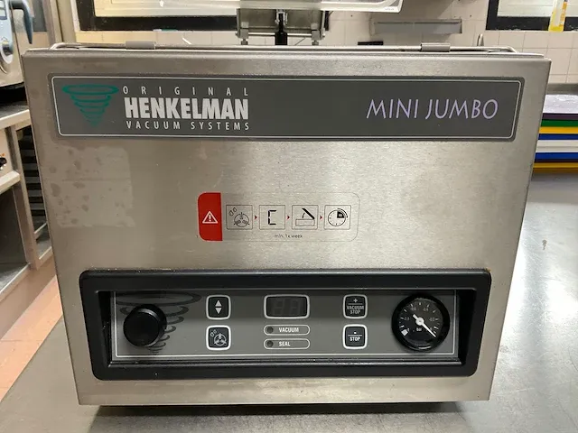 Henkelman mini jumbo vacuümsealmachine - afbeelding 4 van  8