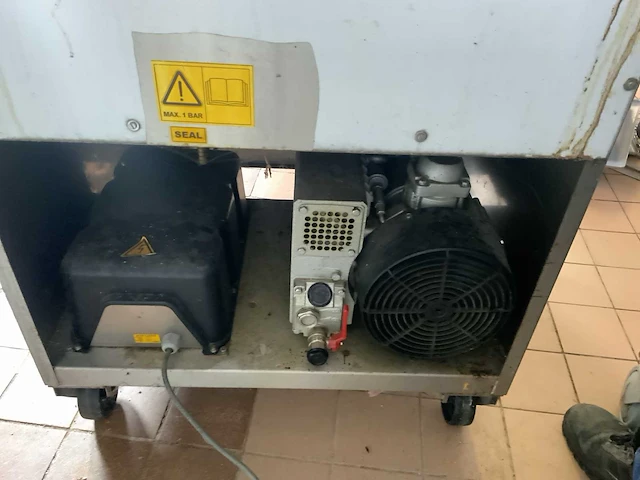 Henkovac e-203 vacuümmachine - afbeelding 8 van  10