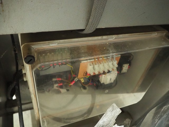 Henkovac - afbeelding 2 van  12