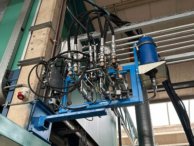 Hennecke - topline compact hk 1250/1250 mxl met 2 doseerunits - complete pu polyurethane installatie - 2014 - afbeelding 15 van  25