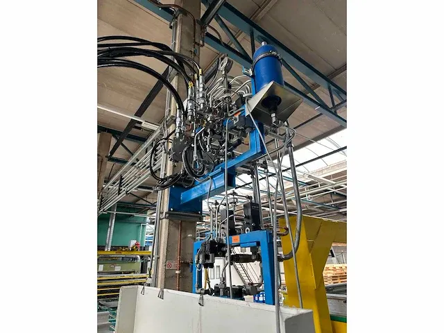 Hennecke - topline compact hk 1250/1250 mxl met 2 doseerunits - complete pu polyurethane installatie - 2014 - afbeelding 17 van  25