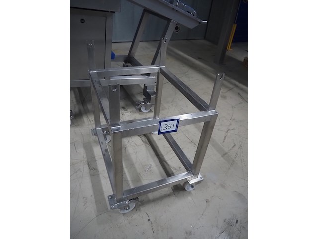 Henneken - afbeelding 7 van  17