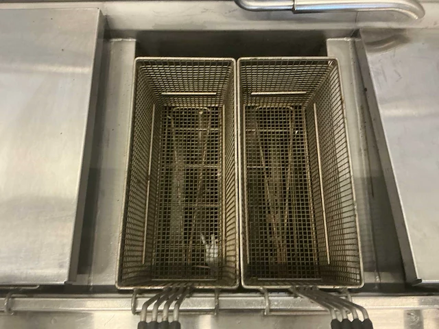 Henny penny ofg-323 computron 1000 friteuse - afbeelding 9 van  11