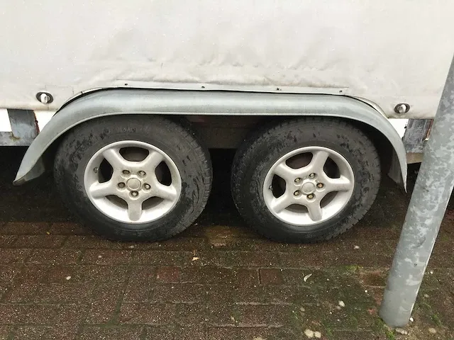 Henra - gesloten autoambulance met klep - wd-79-ly - afbeelding 7 van  18