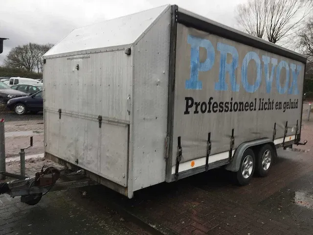 Henra - gesloten autoambulance met klep - wd-79-ly - afbeelding 1 van  18