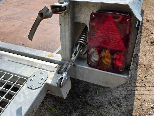 Henra - machinetransporter - 2021 - mt27 - 2700kg - aanhangwagen - afbeelding 5 van  13