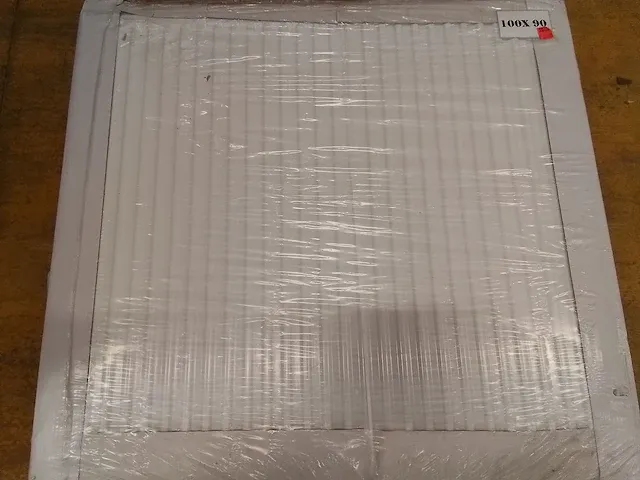 Henrad - 33 - radiator - afbeelding 1 van  4