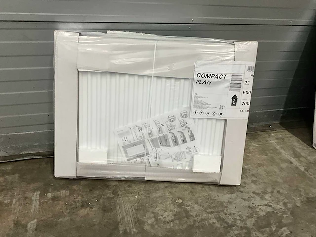 Henrad compact plan paneelradiator 988w (2x) - afbeelding 3 van  4