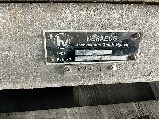 Heraeus e-250 vacuümpomp - afbeelding 5 van  5