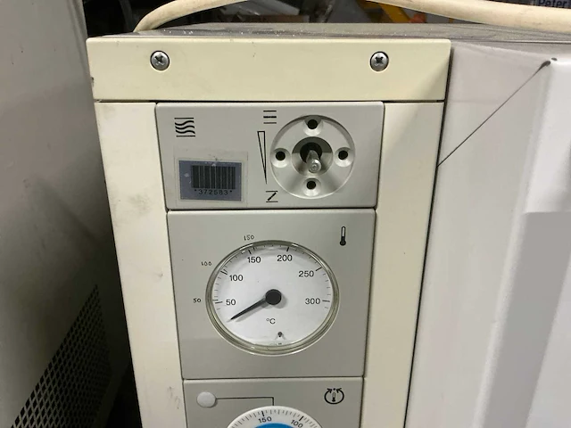 Heraeus t6060 laboratoriumoven - afbeelding 5 van  8