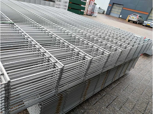 Heras - dubbelstaafs hekwerk 8/6/8 (13x) 2,03m licht grijs - afbeelding 5 van  6