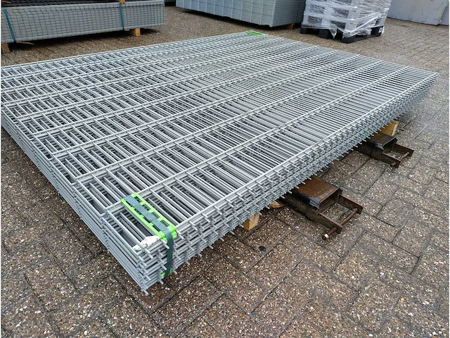 Heras - dubbelstaafs hekwerk 8/6/8 (14x) 1,83m licht grijs - afbeelding 1 van  8