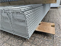 Heras - dubbelstaafs hekwerk 8/6/8 (24x) 1,83m licht grijs - afbeelding 1 van  6