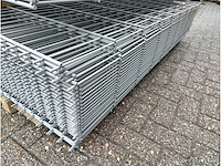 Heras - dubbelstaafs hekwerk 8/6/8 (24x) 1,83m licht grijs - afbeelding 5 van  6