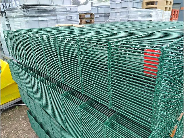Heras - dubbelstaafs hekwerk 8/6/8 (25x) 1,83m groen - afbeelding 2 van  4
