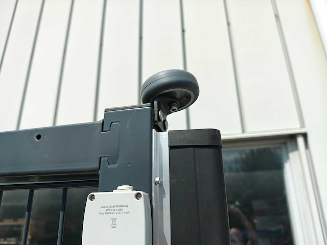 Heras - schuifpoort elektrisch - 4 meter - afbeelding 7 van  13