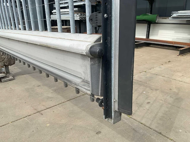 Heras automatische schuifpoort (11,70 mtr) - afbeelding 9 van  27