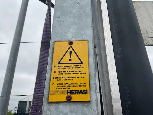 Heras automatische schuifpoort (11,74 mtr) - afbeelding 6 van  23