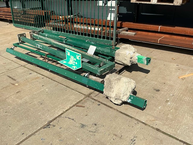 Heras draaipoort met hekwerk (7,5mtr) - afbeelding 4 van  5