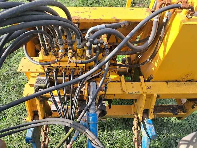 Herder grenadier mbk 135 ls hydraulische arm - afbeelding 7 van  16