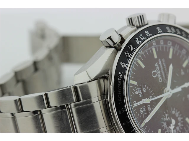 Heren chronograaf polshorloge omega, speedmaster, zwarte wijzerplaat, bouwjaar ca 2000 - afbeelding 2 van  16