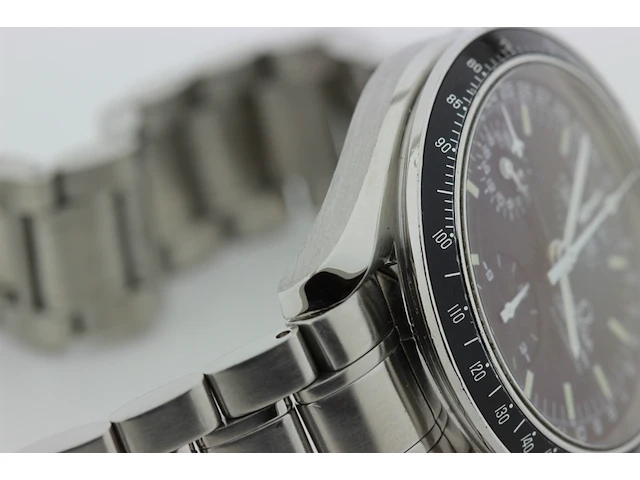 Heren chronograaf polshorloge omega, speedmaster, zwarte wijzerplaat, bouwjaar ca 2000 - afbeelding 3 van  16