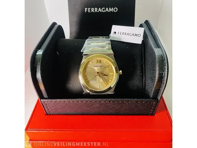 Heren horloge - ferragamo met 16 diamanten van €1500,00 - afbeelding 3 van  10