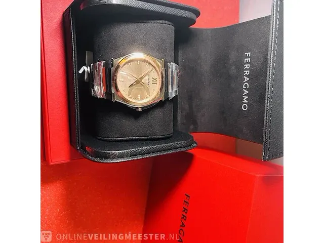 Heren horloge - ferragamo vega met 16 diamanten van €1500,00 - afbeelding 10 van  10