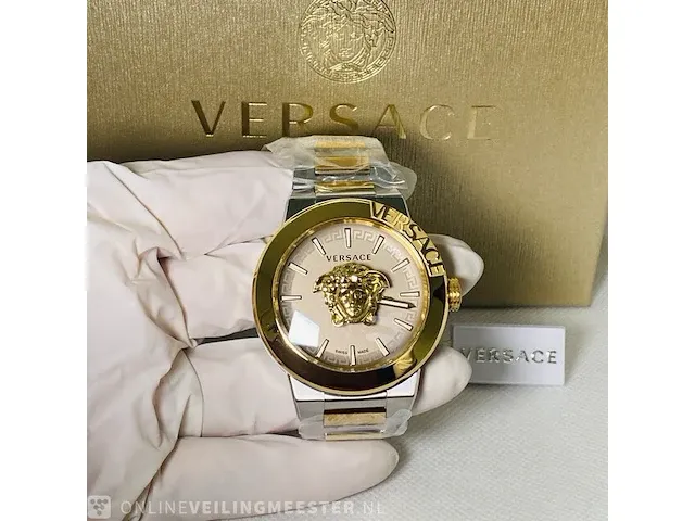 Heren horloge - versace medusa infinite xl van €1500,00 nieuw - afbeelding 11 van  12