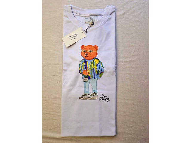 Heren kunstwerk t-shirt - bear with me - moët cartier - afbeelding 1 van  4