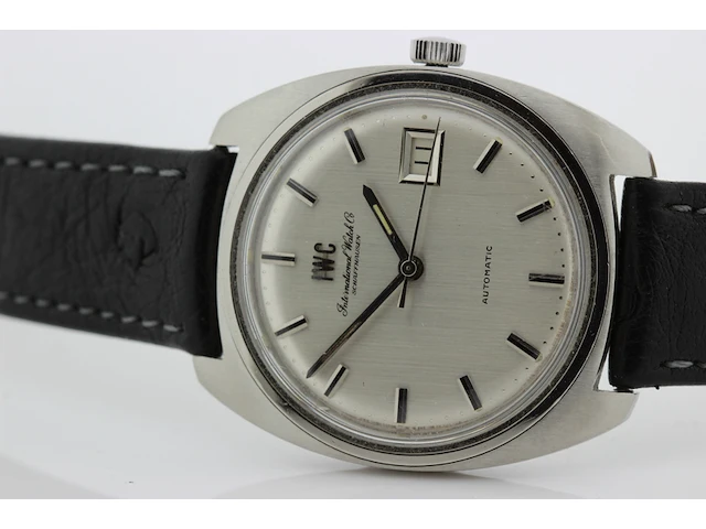 Heren polshorloge iwc, vintage model, grijze wijzerplaat, bouwjaar 60er jaren - afbeelding 9 van  9