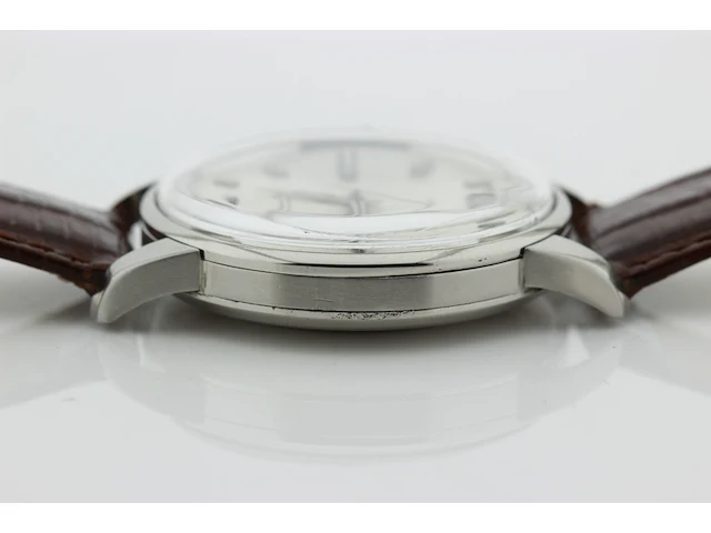 Heren polshorloge iwc, vintage model, grijze wijzerplaat, bouwjaar 60er jaren - afbeelding 7 van  8