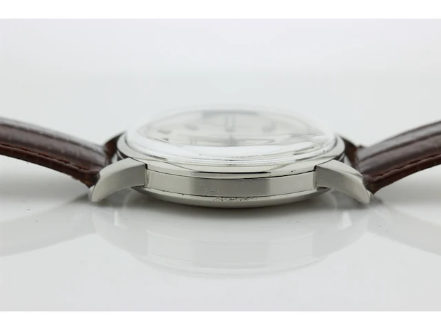 Heren polshorloge iwc, vintage model, zwarte wijzerplaat, bouwjaar 60er jaren - afbeelding 7 van  13