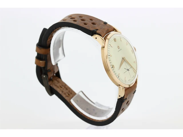 Heren polshorloge omega, vintage model, creme wijzerplaat, bouwjaar 40 er jaren - afbeelding 3 van  8