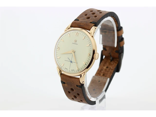 Heren polshorloge omega, vintage model, creme wijzerplaat, bouwjaar 40 er jaren - afbeelding 4 van  8