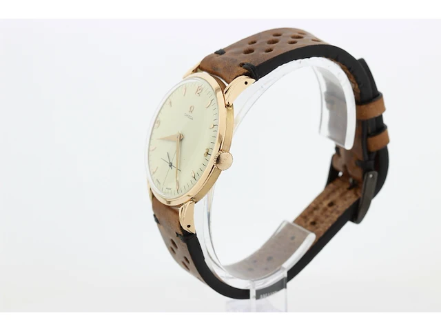 Heren polshorloge omega, vintage model, creme wijzerplaat, bouwjaar 40 er jaren - afbeelding 5 van  8