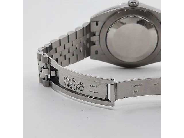 Heren polshorloge, rolex, datejust 126334 - afbeelding 6 van  30