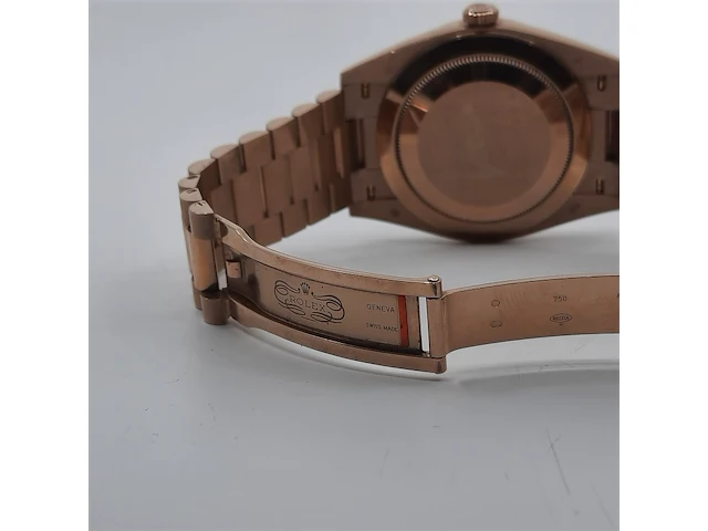 Heren polshorloge, rolex, day-date 228235 - afbeelding 6 van  26