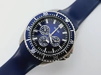 Herenhorloge - guess focus - quartz sporthorloge - afbeelding 2 van  7
