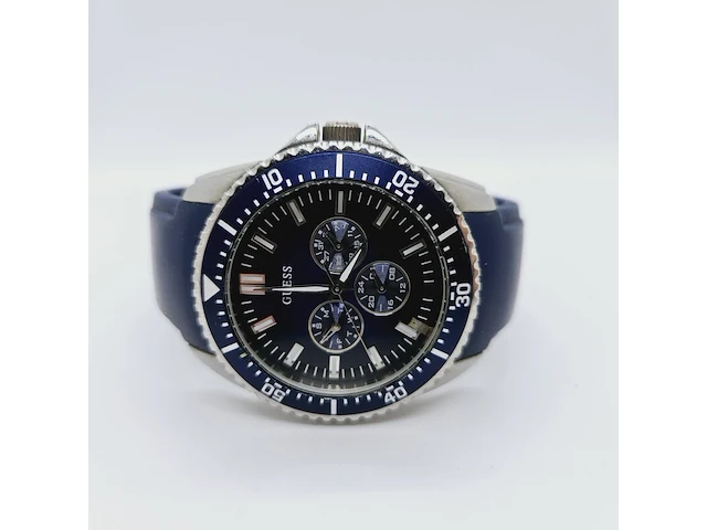Herenhorloge - guess focus - quartz sporthorloge - afbeelding 4 van  7