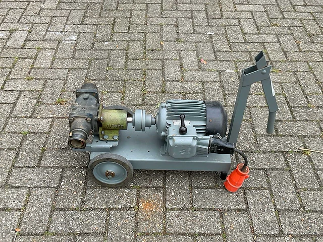 Herford lobbenpomp - afbeelding 1 van  5