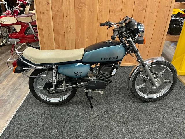 Herkules sachs 50cc brommer - afbeelding 1 van  10