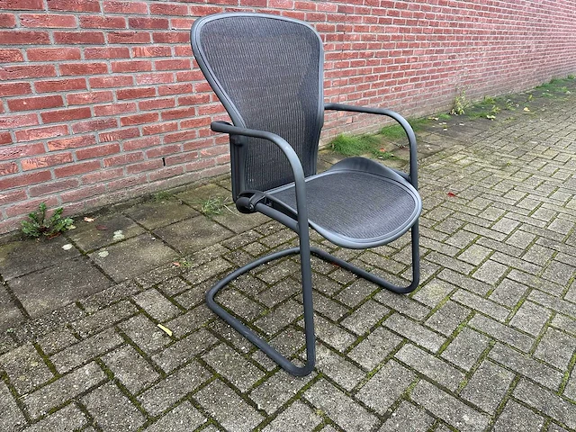 Herman miller - aeron - vergaderstoel (4x) - afbeelding 1 van  9