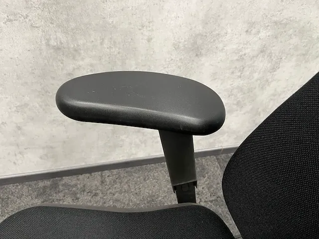 Herman miller - celle - bureaustoel - refurbished - afbeelding 5 van  15