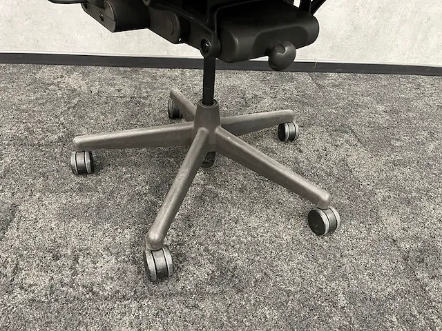 Herman miller - celle - bureaustoel - refurbished - afbeelding 7 van  15