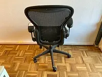 Herman miller aeron bureaustoel - afbeelding 6 van  7