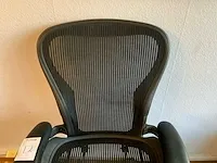 Herman miller aeron bureaustoel - afbeelding 3 van  7