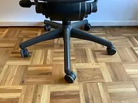 Herman miller aeron bureaustoel - afbeelding 5 van  7
