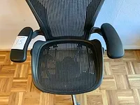 Herman miller aeron bureaustoel - afbeelding 4 van  7