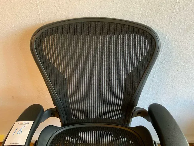 Herman miller aeron bureaustoel - afbeelding 3 van  7